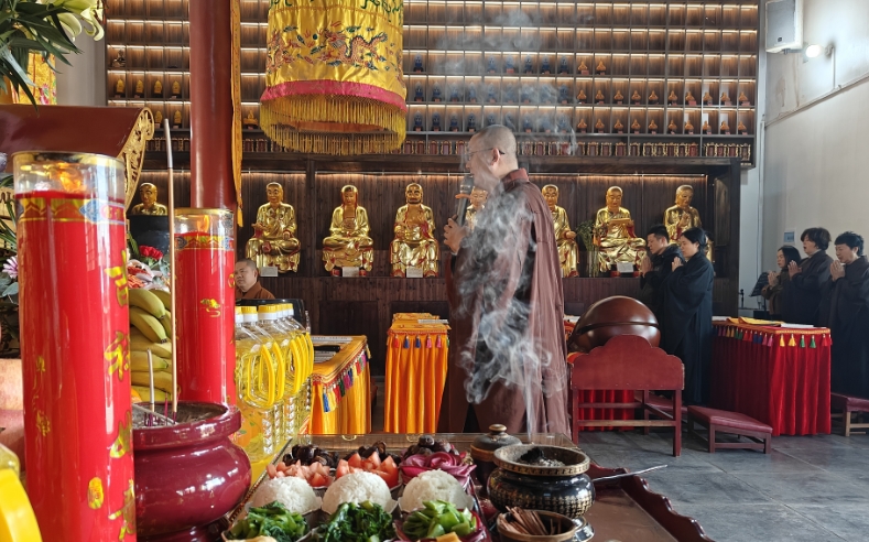 金彩汇快3 清明追思祭祖超度法会